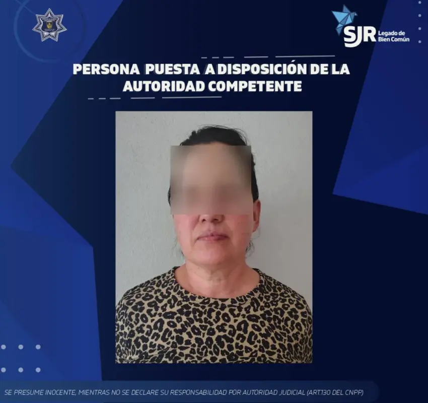 Detienen a mujer por robo de prendas en tienda del Centro de San Juan del Río