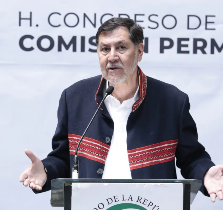 Fernández Noroña pidió respeto a la soberanía de Venezuela