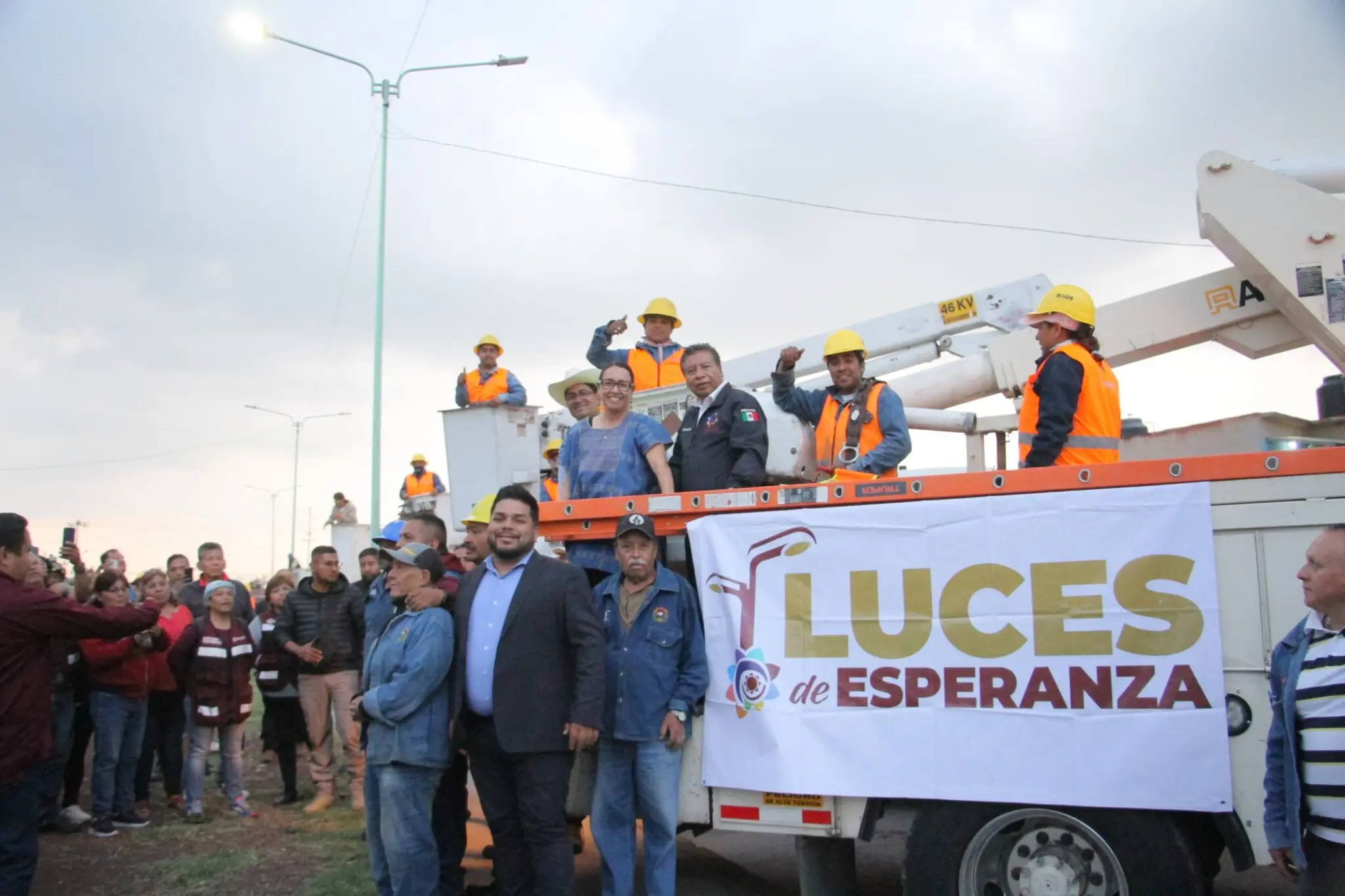 Gran campaña de iluminación en Ecatepec   Primero Editores