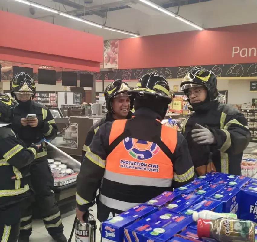 Incendio provoca desalojo de Parque Delta