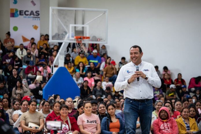 Inicia RCV la entrega de apoyos del Programa “Becas del Bien Común ...