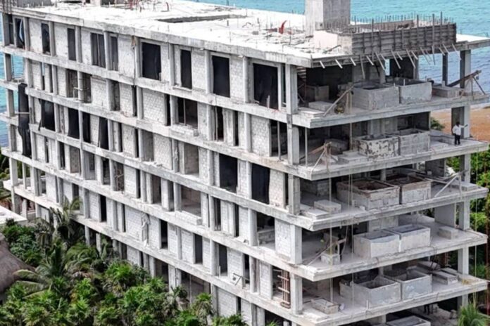 Justicia verde en acción: ordenan demolición de lujoso complejo en ...