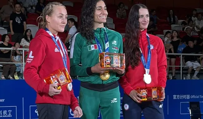 Laura Burgos conquista la gloria en los Juegos Mundiales Chengdú 2025