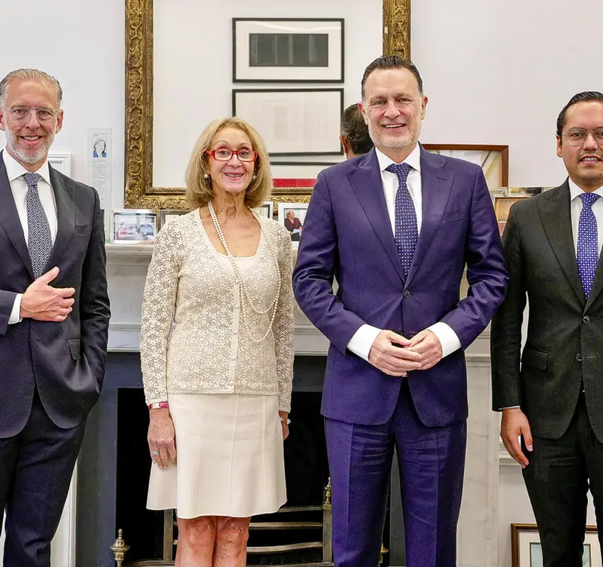 Participa Chepe Guerrero en mesa redonda con miembros de Council of the Americas