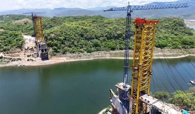 Puente Rizo de Oro presenta más de 81% de avance y beneficiará a 300 mil habitantes de la región Frailesca y Sierra Mariscal chiapaneca