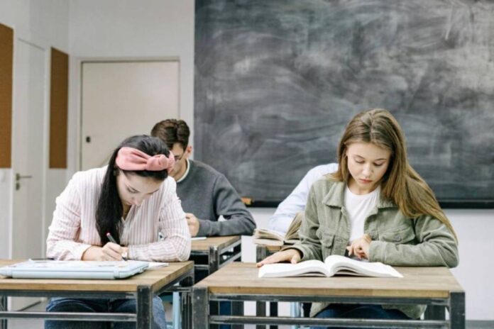 Qué estudiantes pueden entrar a la UNAM sin hacer examen - INFOPODER