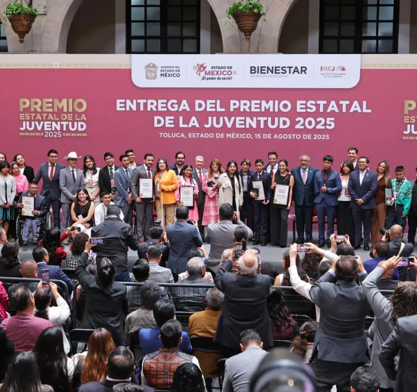 Reconoció Premio Estatal de la Juventud 2025 a estudiantes de la UAEMex