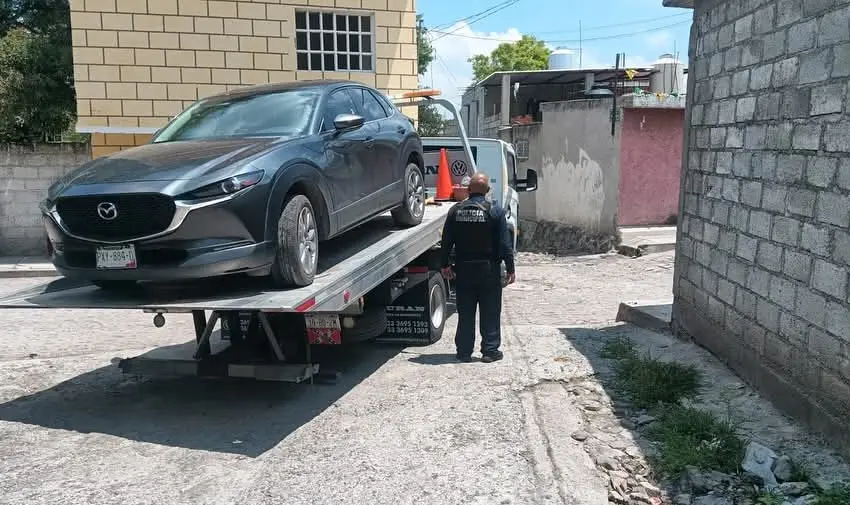 Recuperan auto durante patrullajes en Ajuchitlancito, Pedro Escobedo