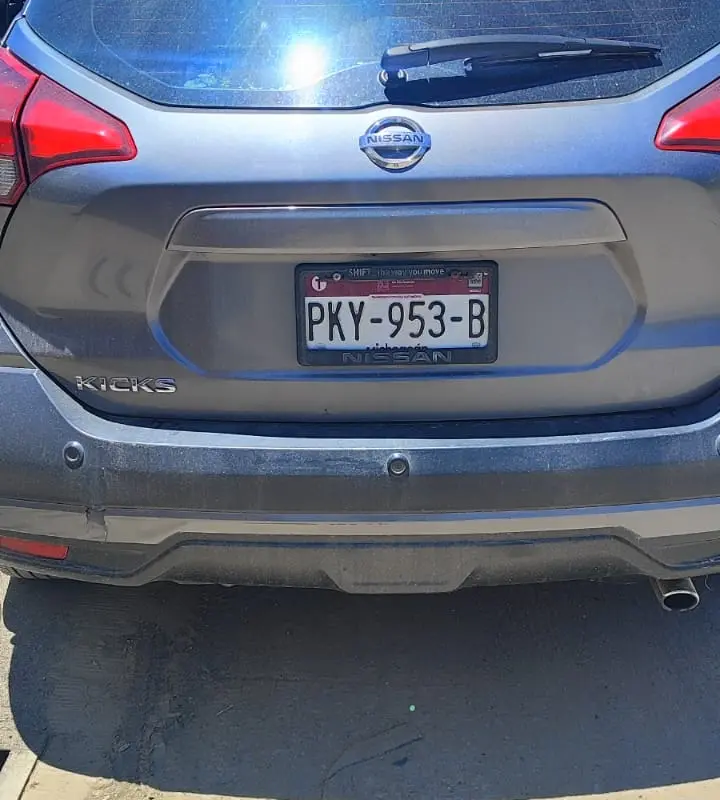 Recuperan en Jalpan camioneta con reporte de robo vigente