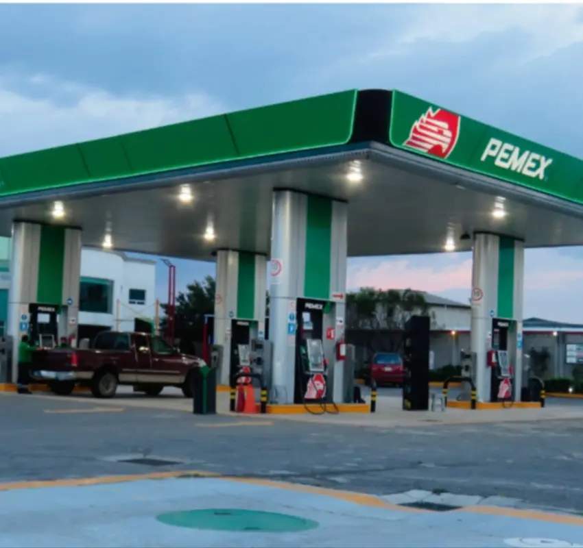 Regula Ecatepec a gasolineras
