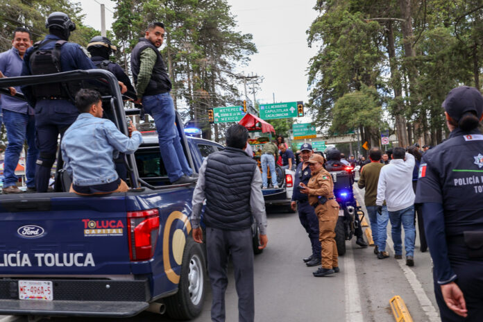 Retiraron ambulantes de diferentes zonas de Toluca - Primero Editores