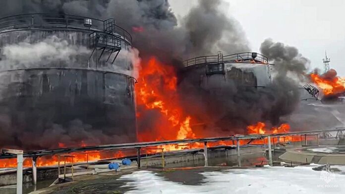 Qué impacto tienen los ataques ucranianos a refinerías de petróleo ...