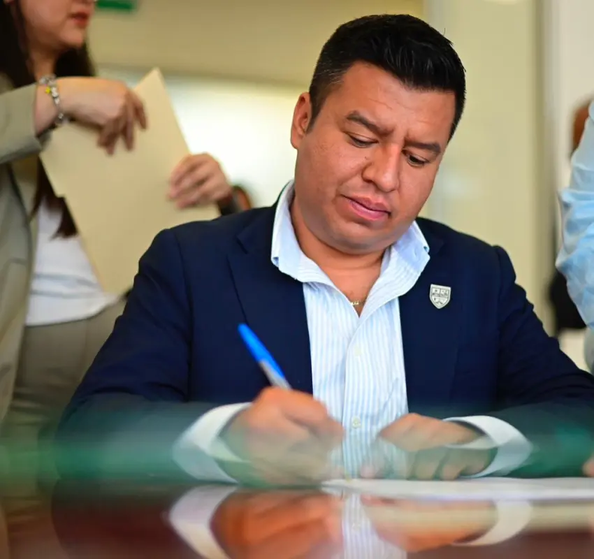 Anuncia Huimilpan descuentos en regularización de comercios