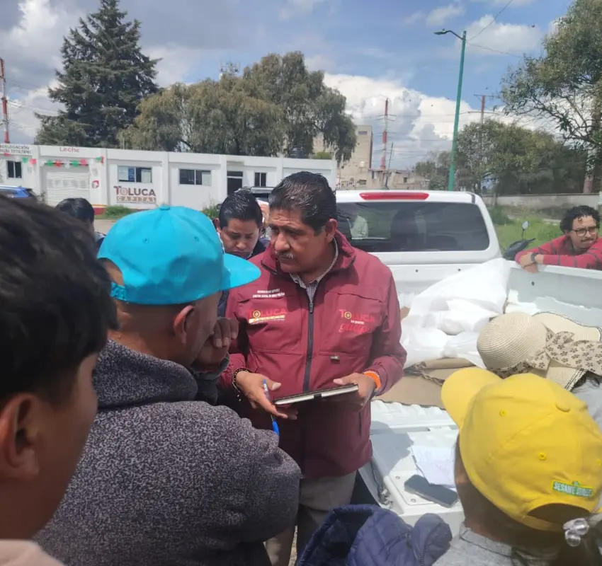 Atiende Ayuntamiento de Toluca a vecinos de San Pedro Totoltepec