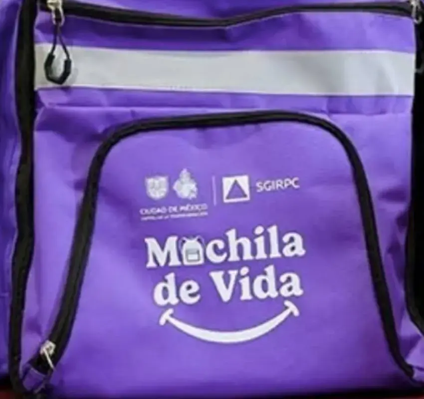 CDMX refuerza cultura sísmica con la entrega de mochilas de vida por los 40 años del terremoto del 85