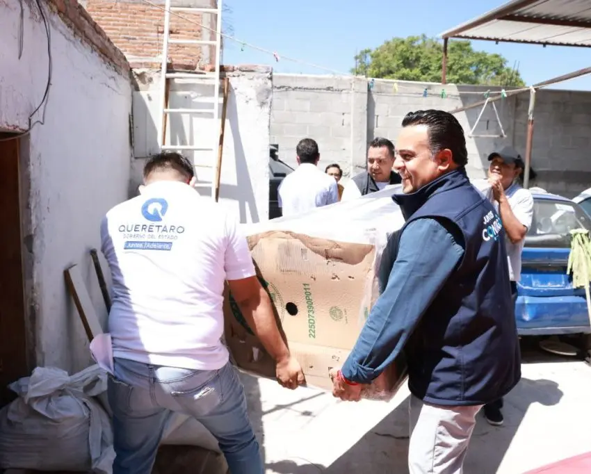 Concluye SEDESOQ entrega de enseres a familias afectadas por las lluvias