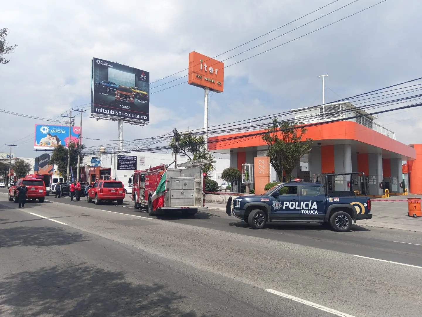 Controlaron fuga de gas natural en Toluca | Controlaron fuga de gas natural en Toluca   Primero Editores
