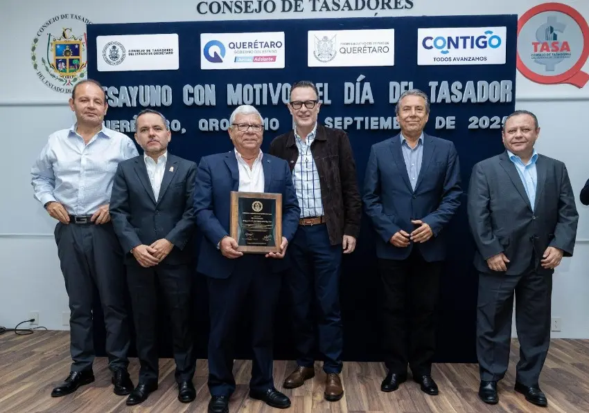 Distingue MKG a integrantes del Consejo de Tasadores del Estado de Querétaro