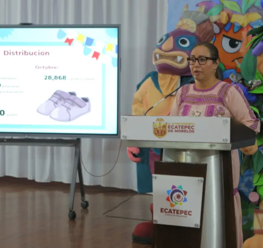 Entregará Gobierno de Ecatepec zapatos a estudiantes