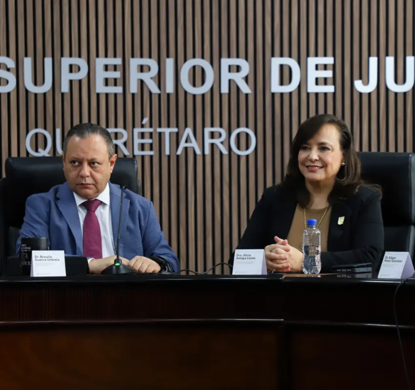 Firma convenio UAQ y TSJ