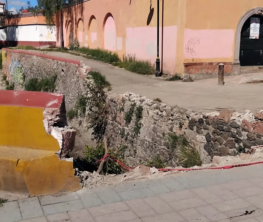 Histórico puente del Piojito sufre graves daños por lluvias