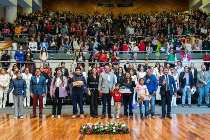Municipios | Inicia programa Ahijados DIF Toluca en apoyo a la ...