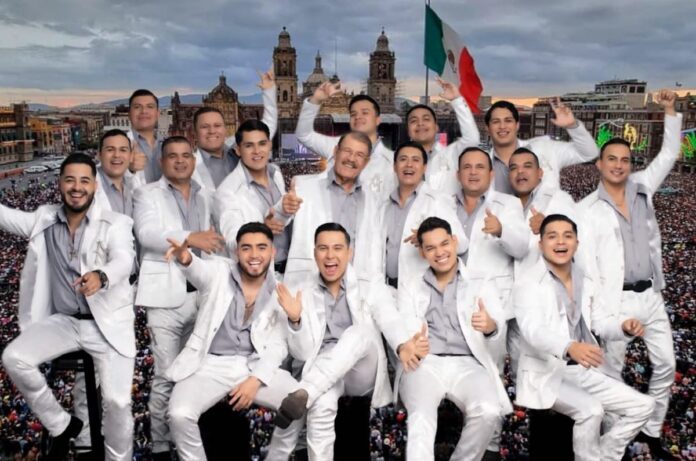 La Arrolladora Banda el Limón dará concierto gratis en el Zócalo!