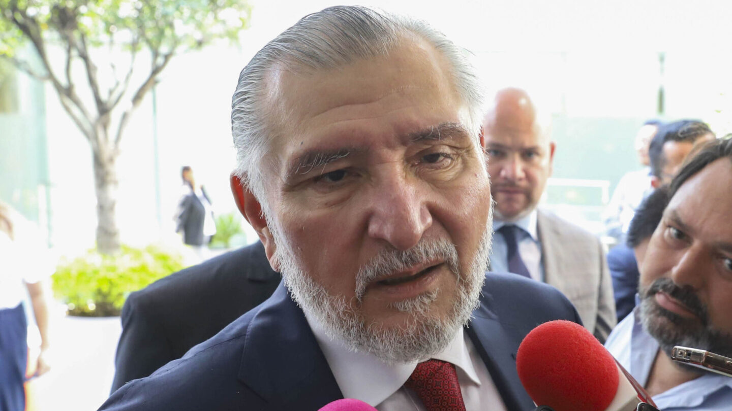 Propuso Adán Augusto plan de austeridad en Senado por 500 mdp