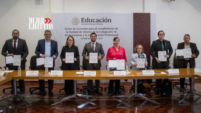 SEP y colegios de profesionales firman convenios para garantizar ...
