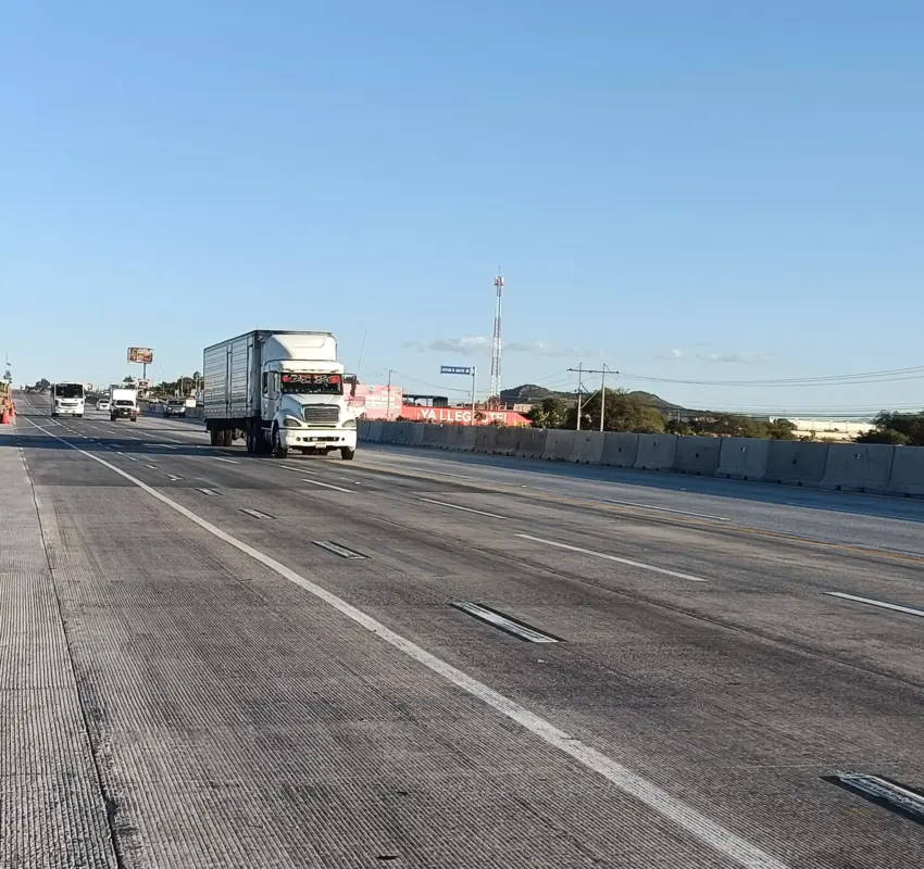 Transportistas denuncian continuos robos en carretera 57