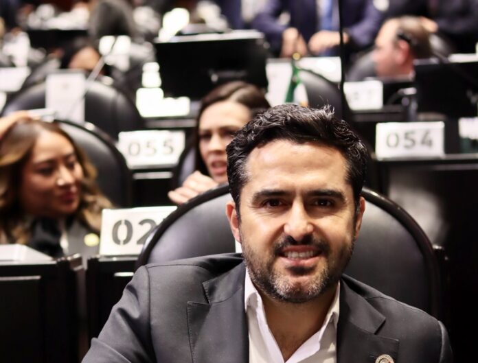 Vamos por la protección de la niñez, los adultos mayores: Agustín ...
