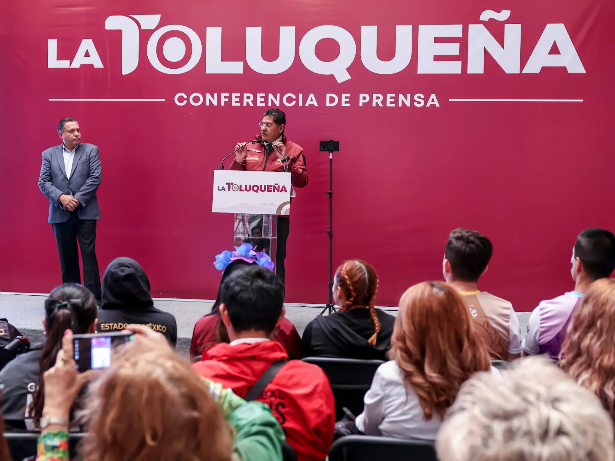 Segunda fase de bacheo en Toluca |