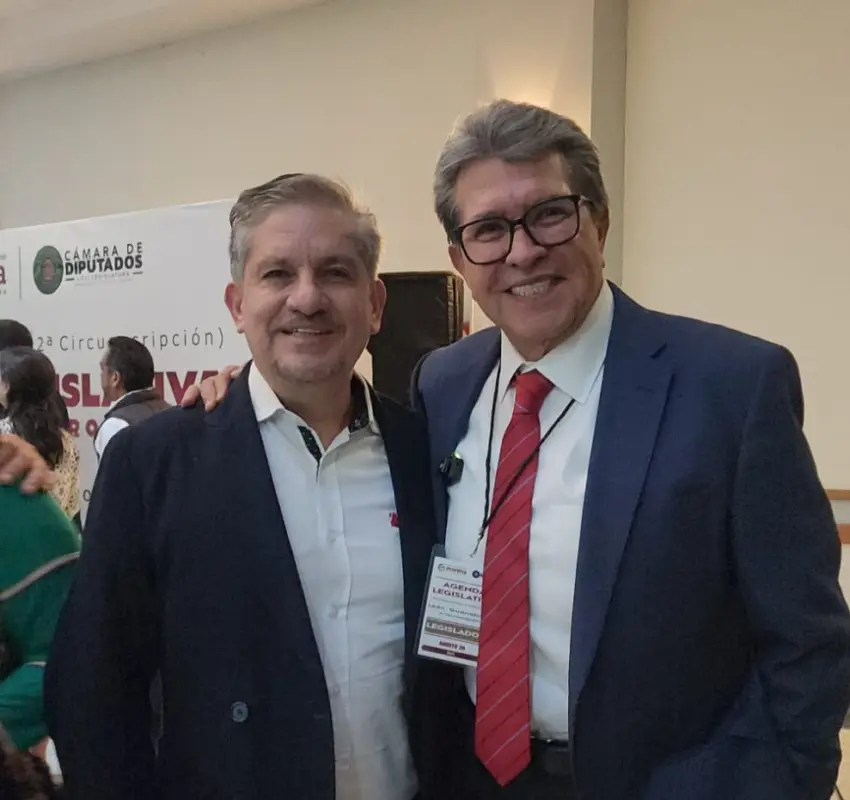 Aboga Luis Humberto por diálogo al interior del Congreso