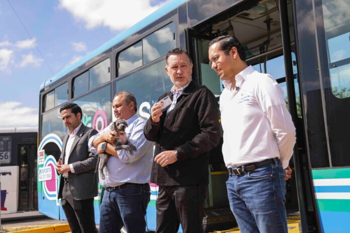 Acompaña Chepe Guerrero al arranque del sistema Qrobus Pet ...