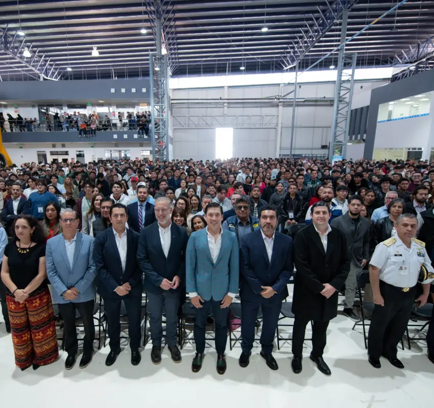Asiste Rodrigo Monsalvo a la inauguración del Congreso Internacional de Innovación Aeroespacial