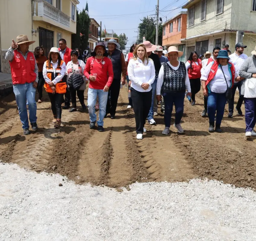 Avanzan obras de pavimentación en San Mateo Atenco