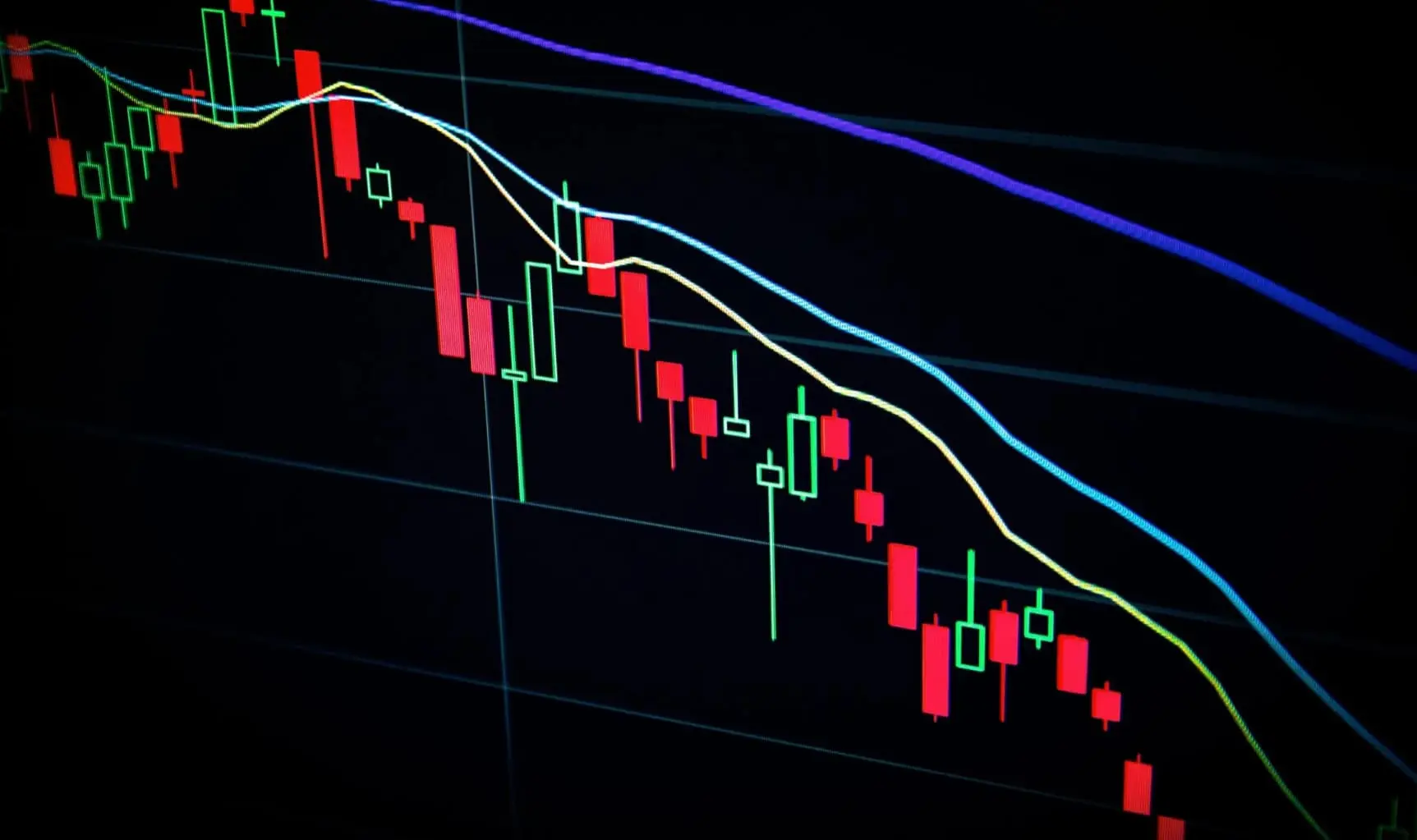 Por qué cae el mercado cripto hoy Las mejores monedas para