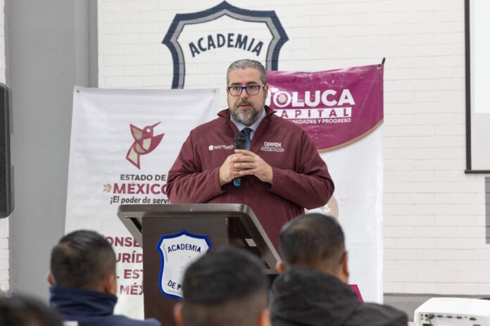 Capacitaron a policías de Toluca para actuar en protestas ...