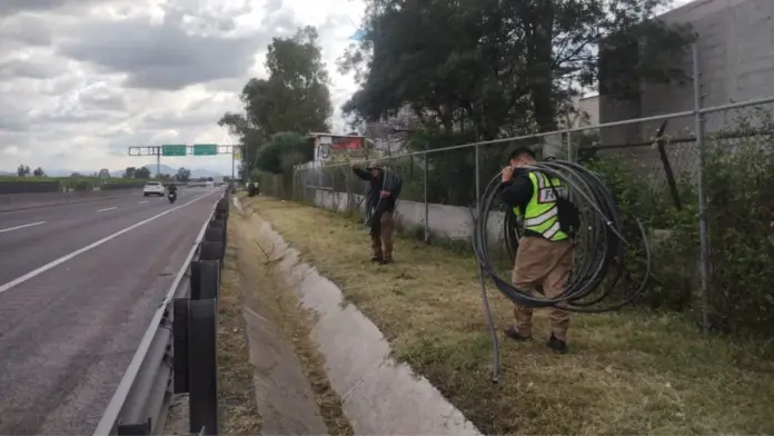 Desmantelan punto de huachicol de agua potable en Ecatepec