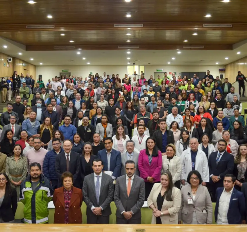 Participan mil 200 especialistas en Foro sobre Preeclampsia