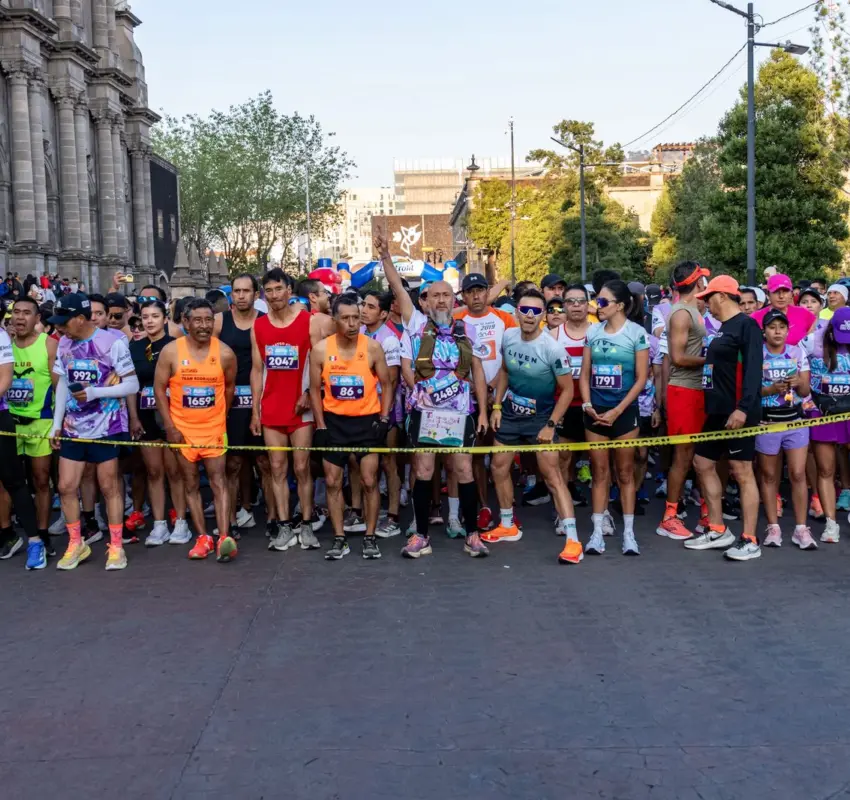 Participaron 3 mil corredores en Medio Maratón Alfeñique 2025