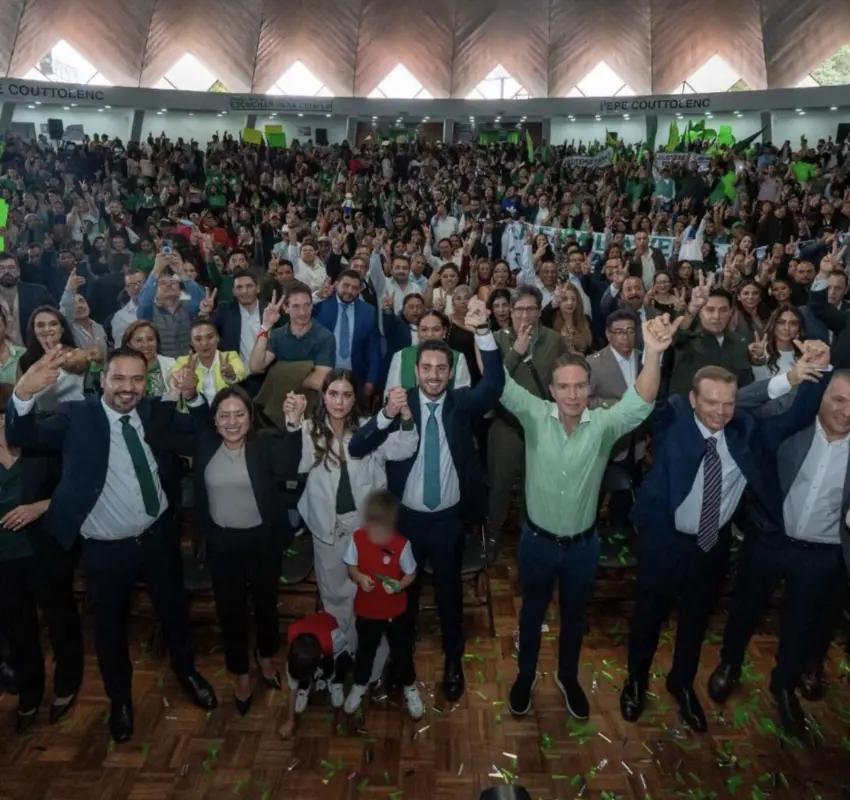 Presentó Pepe Couttolenc informe legislativo