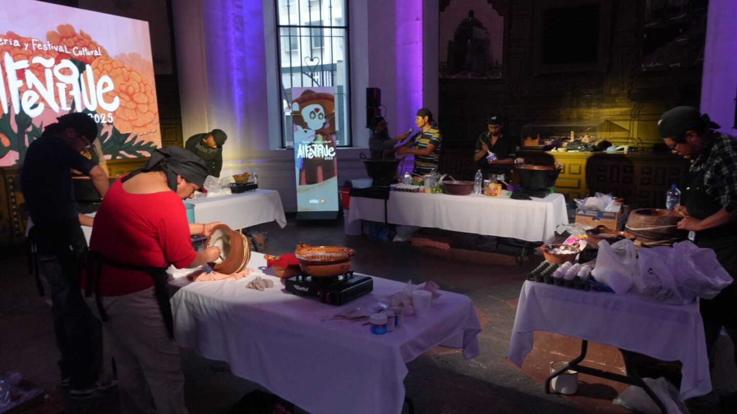 Realizaron concurso artesanal Master Alfeñique   Primero Editores