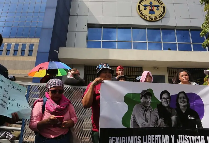 Sistema penal arma contra activistas: Amnistía Internacional