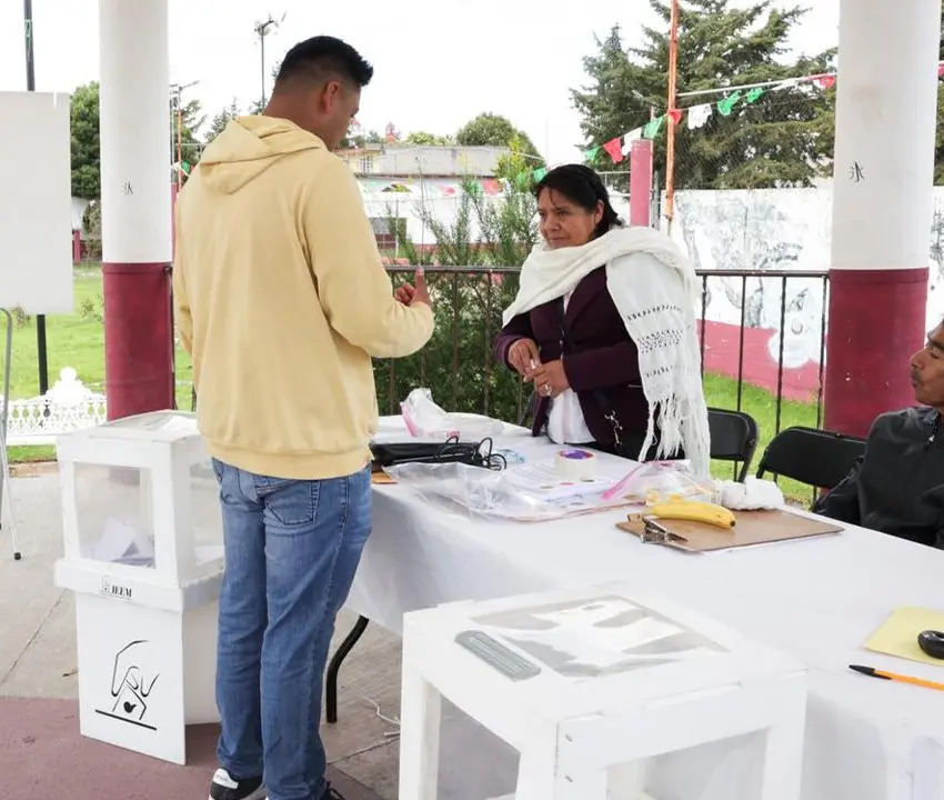 Supervisó IEEM elección de representante indígena en Temoaya