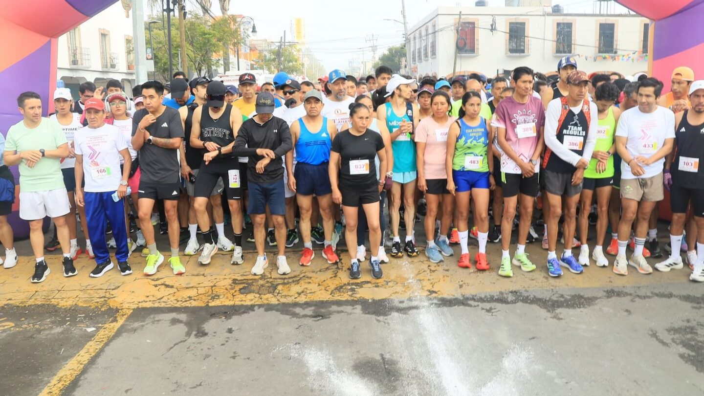 SAN MATEO ATENCO  Celebra la Tradicional Carrera de San Crispín