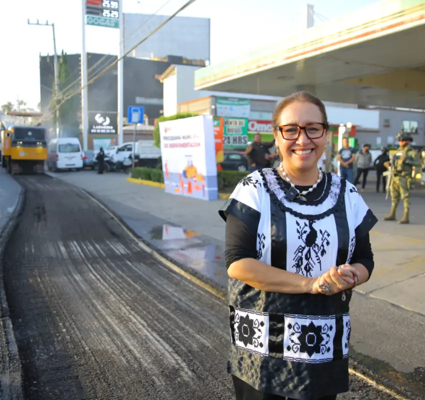 Pavimentan calles de Zona Norte y la 30-30 en Ecatepec