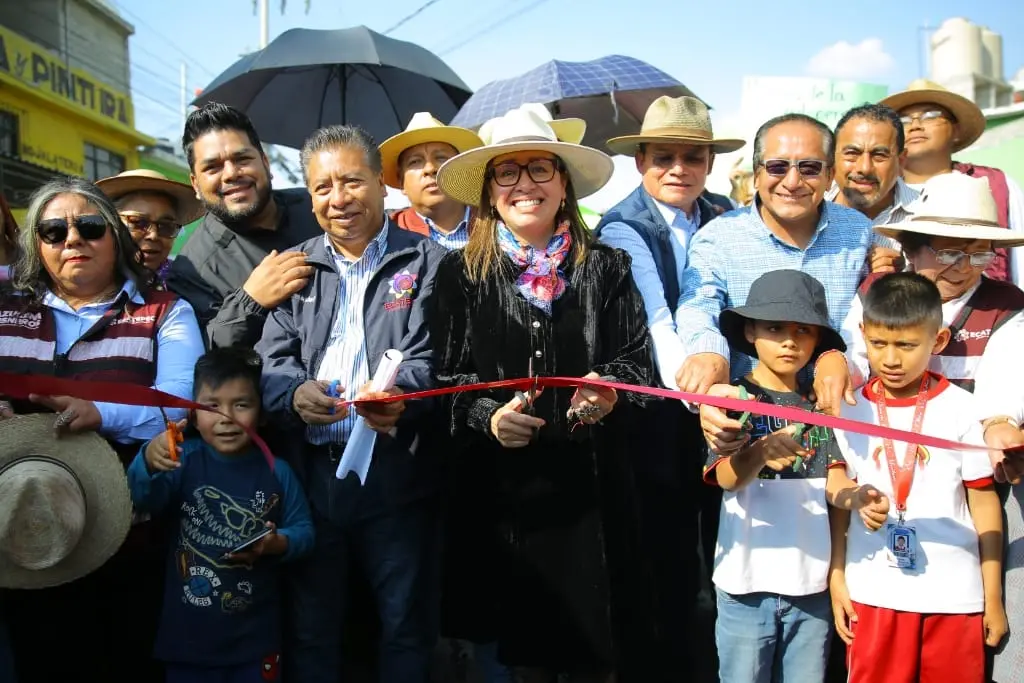 Azucena Cisneros gestiona doble de recursos para Ecatepec