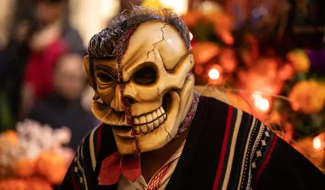 Celebración viva del Día de Muertos: Ecos de la Huasteca