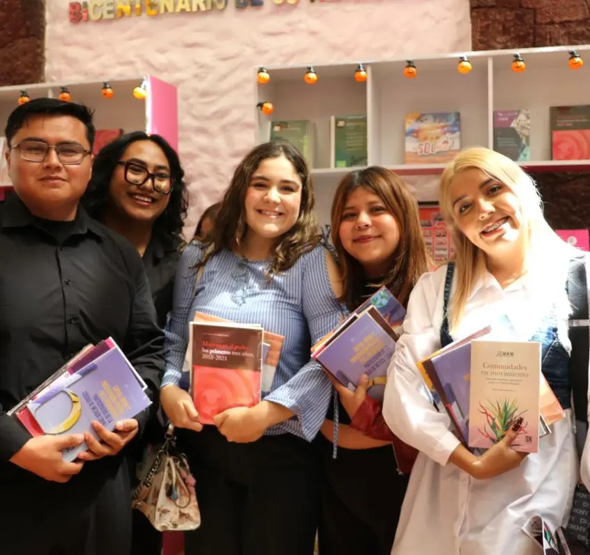Estudiantes de la UAQ visitaron el IEEM